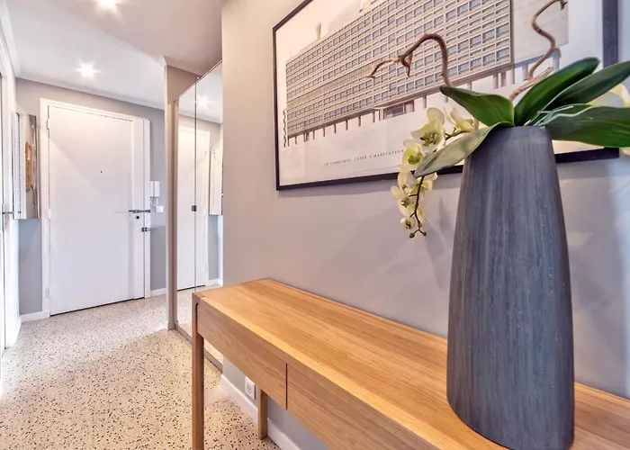 Raymond Les Pins * Juan-les-Pins