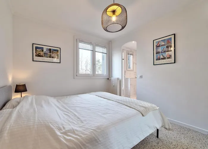 Raymond Les Pins Lejlighed *